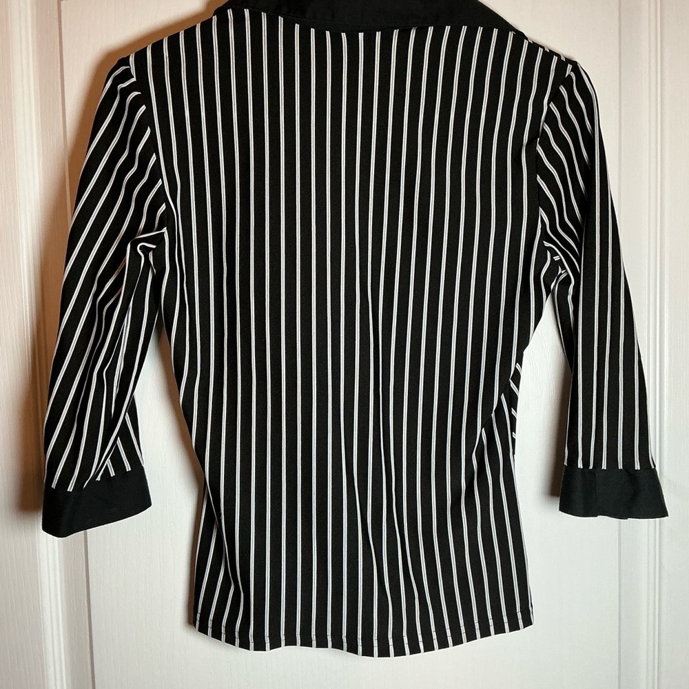 Anxiety Cafe Stylish Black Top with White Stripes - Picture 2 of 6